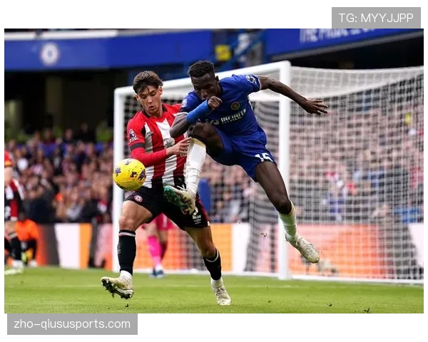 青岛西海岸铁桶防反战术，场均控球仅40%但防守效率高